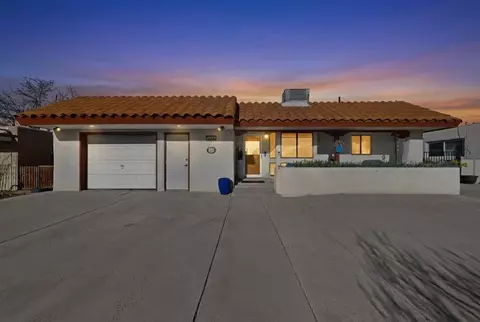 6205 Hannett Ave NE, Albuquerque, NM 87110