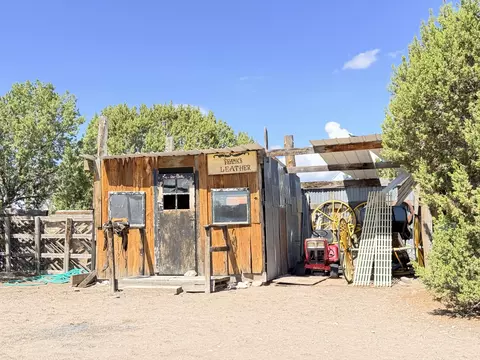 39 High Plns Dr, Datil, NM 87821 photo 9