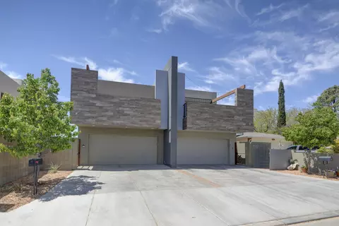 1508 San Patricio Ave SW, Albuquerque, NM 87104