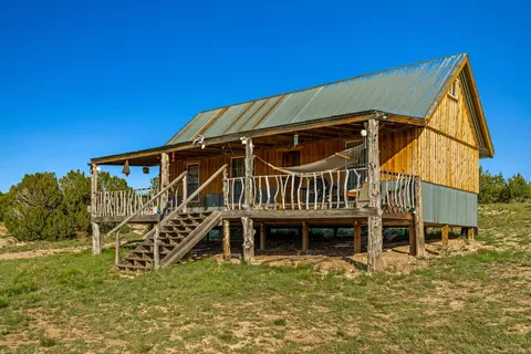 4221 Palo Amarillo Rd, Santa Rosa, NM 88435