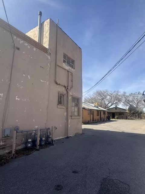 315 Rio Grande Blvd NW, Albuquerque, NM 87104