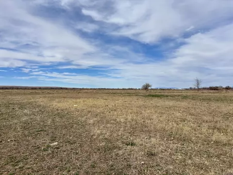 Camino Ulibarri, Veguita, NM 87062