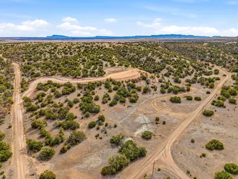 311 Cimarron Dr, Quemado, NM 87829