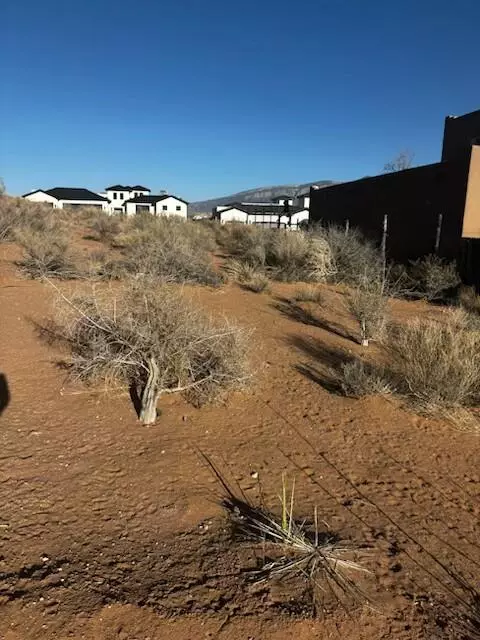 2013 Contreras Rd NE, Rio Rancho, NM 87144