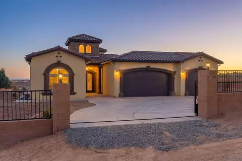 6734 Milpa Alta Rd NE, Rio Rancho, NM 87144