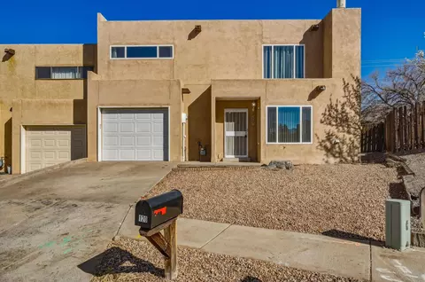 120 Linda View Ct NE, Albuquerque, NM 87123