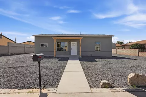 110 Tyrone Ave NW, Albuquerque, NM 87107