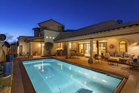 1101 Washington St NE, Albuquerque, NM 87110