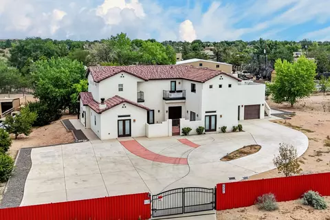 2201 Loma Larga Rd, Corrales, NM 87048
