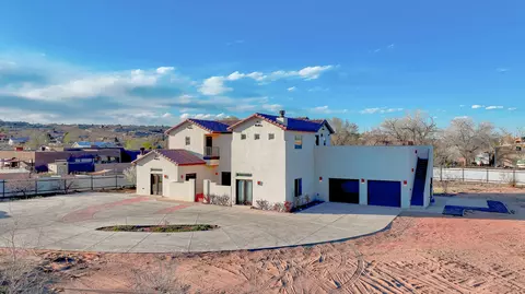 2201 Loma Larga Rd, Corrales, NM 87048