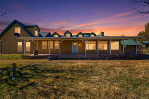 19 Bobcat Hill Rd, Sandia Park, NM 87047