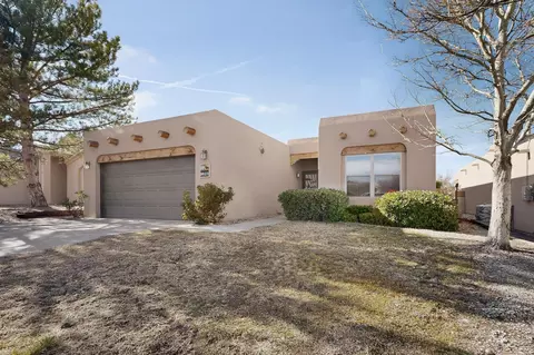 9623 Vista Casitas Dr NW, Albuquerque, NM 87114