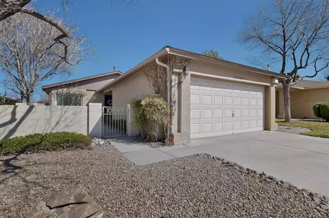 10609 Griffith Park Dr NE, Albuquerque, NM 87123