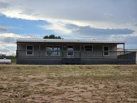 606 Lions Ln, Santa Rosa, NM 88435