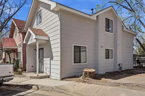 725 Barelas Ct SW, Albuquerque, NM 87102