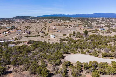28 Ultimate Ct, Edgewood, NM 87015