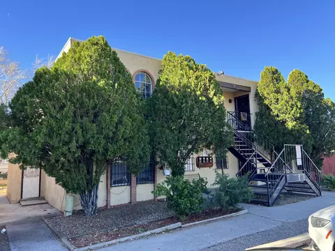 12200 Candelaria Rd NE, Albuquerque, NM 87112