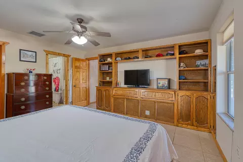Bedroom - 485 Katrina Rd, Corona, NM 88318 photo 6 of 10