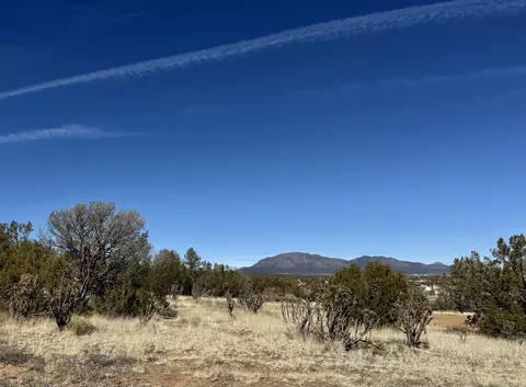 20 Wildwood Dr, Edgewood, NM 87015