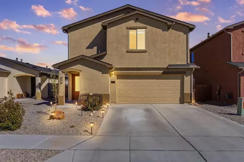 447 Chafey Dr SW, Los Lunas, NM 87031
