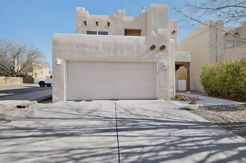 3509 Calle Floresta Ct NW, Albuquerque, NM 87120