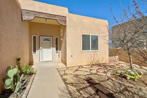 5751 Cody Rd NE, Rio Rancho, NM 87144