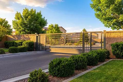 8722 Sevano Cir NE, Albuquerque, NM 87113
