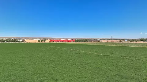 3931 Anderson Farm Dr SW, Albuquerque, NM 87105