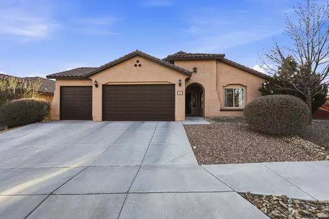 229 Paseo Vista Loop NE, Rio Rancho, NM 87124