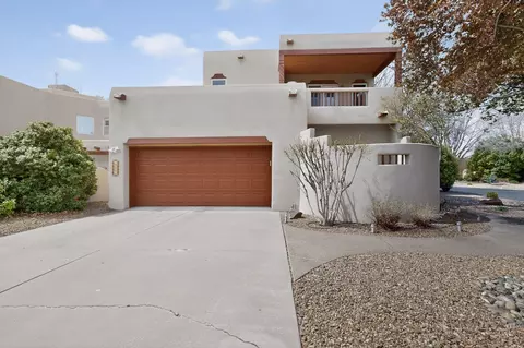 1405 Plaza Sonada NW, Albuquerque, NM 87104