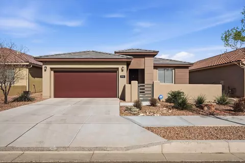 2955 Kings Canyon Loop NE, Rio Rancho, NM 87144