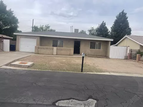 2813 Desert Garden Ln SW, Albuquerque, NM 87105