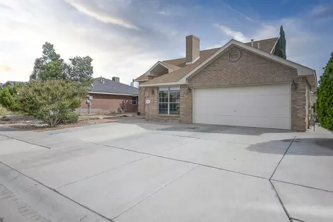3512 Sierra Rica Dr NW, Albuquerque, NM 87120