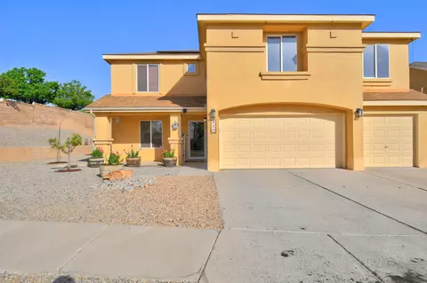 920 Colibri Ave NW, Los Lunas, NM 87031