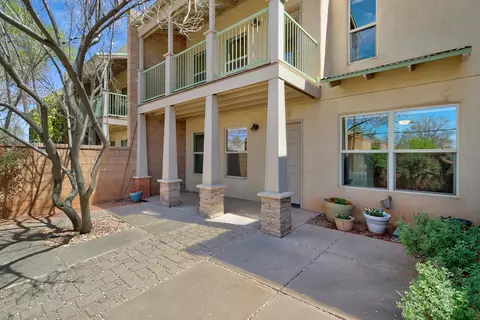 3608 12th St NW, Albuquerque, NM 87107