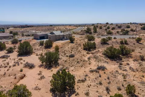 2308 Desert Marigold Rd NE, Rio Rancho, NM 87144