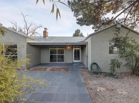 2920 Santa Clara Ave SE, Albuquerque, NM 87106