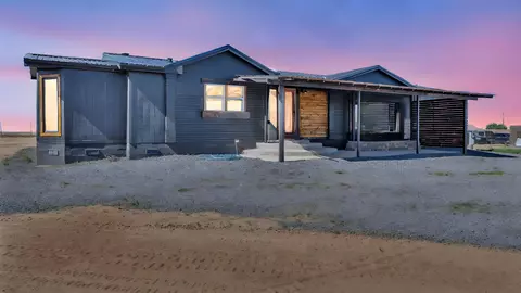 37 Cereza Cir, Los Lunas, NM 87031