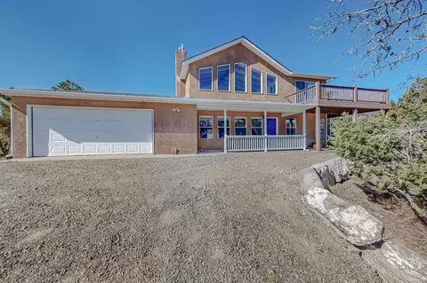98 Camino Cerritos, Edgewood, NM 87015