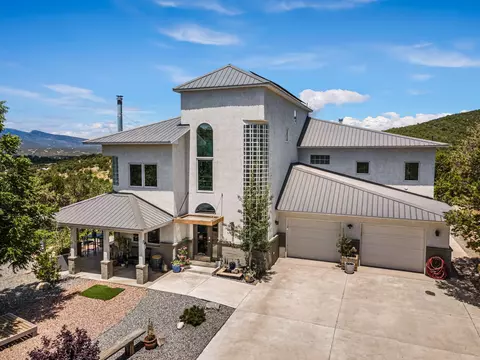 75 Canyon Rd, Sandia Park, NM 87047