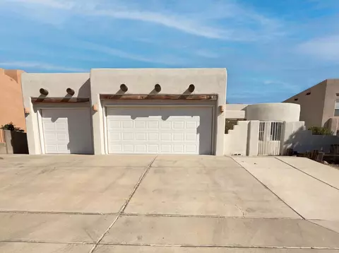 6331 Pima Pl NW, Albuquerque, NM 87120