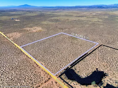 S: 36 T: 7n R: 1w Lot 17, Los Lunas, NM 87031