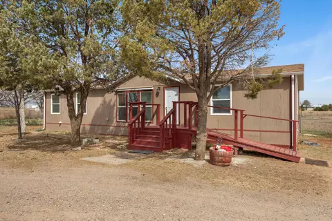 39 Maple Rd, Edgewood, NM 87015