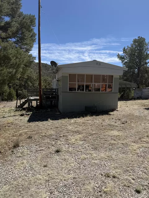 36 Bass Rd, Thoreau, NM 87323