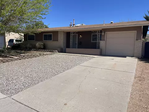 704 Tomasita St NE, Albuquerque, NM 87123