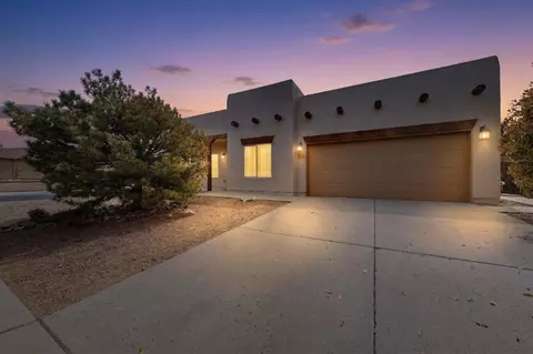 1000 Purple Aster Dr, Bernalillo, NM 87004