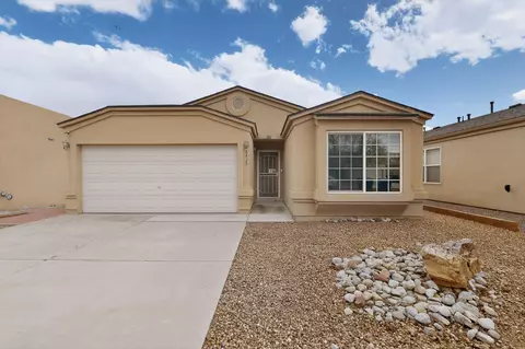 8428 Vista Penasco Ave SW, Albuquerque, NM 87121