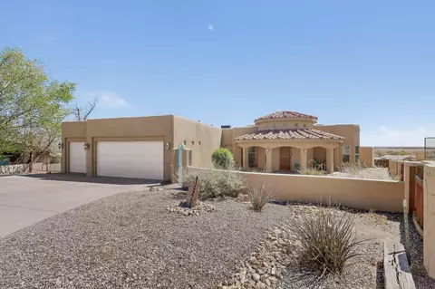 1521 Valley View Dr SW, Los Lunas, NM 87031