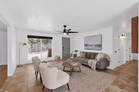 10429 Mountain Rd NE, Albuquerque, NM 87112