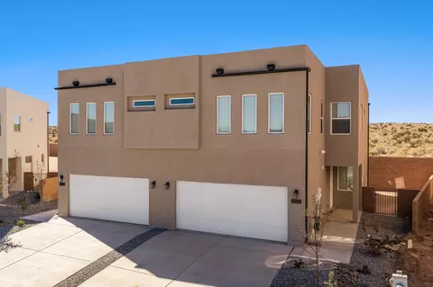 3652 Queen Ct NE, Rio Rancho, NM 87144